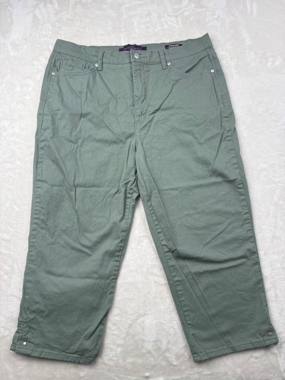 Gloria Vanderbilt Womens  Amanda Capri Pants Size 14 Sage Green Cotton Blend